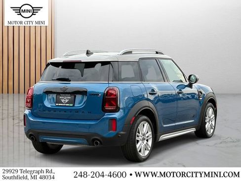 Certified 2024 MINI Cooper Countryman S w/ Premium Package AWD/4WD image 4