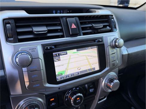 Used 2019 Toyota 4Runner SR5 Premium AWD/4WD image 16