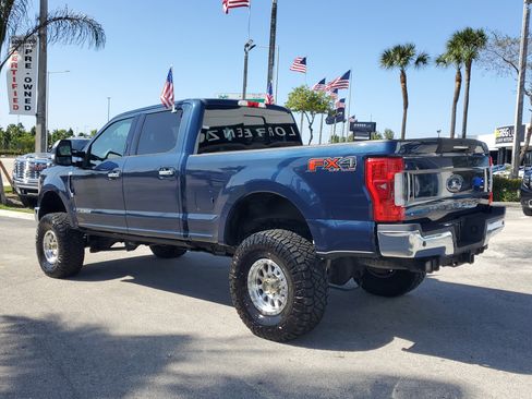 Used 2017 Ford F250 Lariat w/ Lariat Ultimate Package image 7