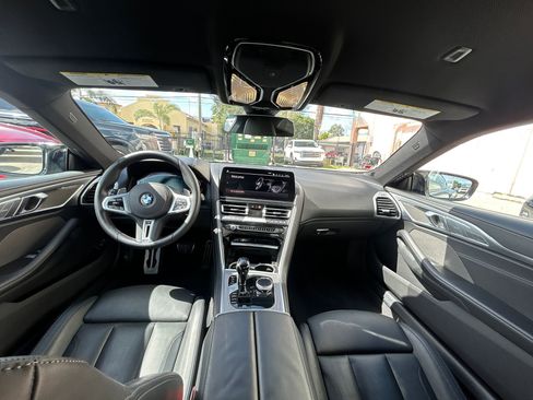 Used 2025 BMW M850i xDrive Coupe image 26