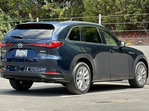 Used 2026 MAZDA CX-90 3.3 Turbo w/ Preferred Package AWD/4WD image 5