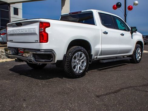 Used 2023 Chevrolet Silverado 1500 LTZ w/ Z71 Off-Road Package AWD/4WD image 6