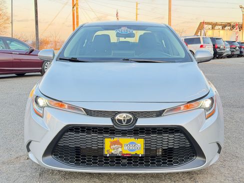 Used 2021 Toyota Corolla LE image 80
