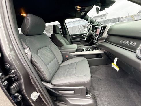 New 2026 RAM 1500 Big Horn AWD/4WD image 31