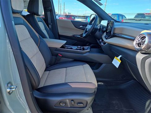 New 2026 Chevrolet Equinox ACTIV image 15