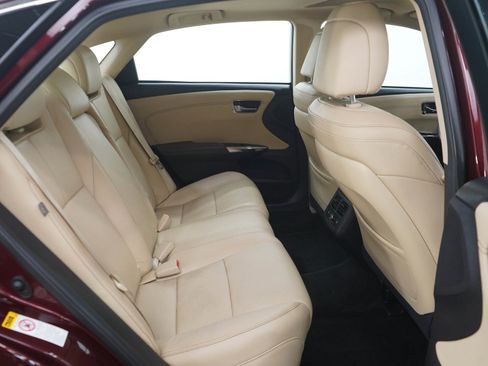 Used 2014 Toyota Avalon Limited FWD image 12