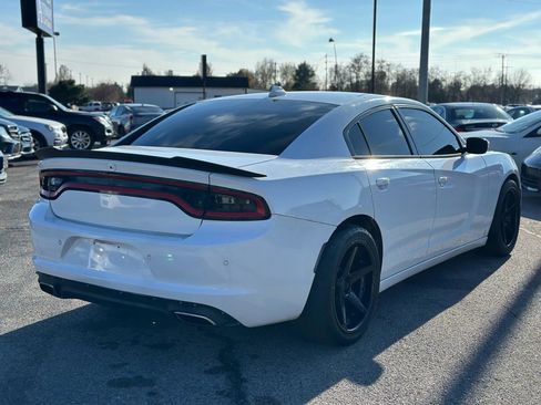 Used 2015 Dodge Charger SXT w/ Premium Group image 6
