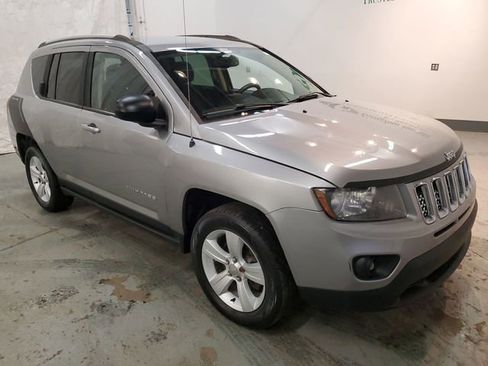 Used 2016 Jeep Compass Sport w/ Power Value Group image 8