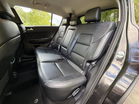 Used 2020 Kia Sportage EX AWD/4WD image 23