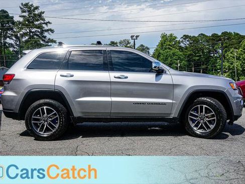 Used 2021 Jeep Grand Cherokee Limited AWD/4WD image 2