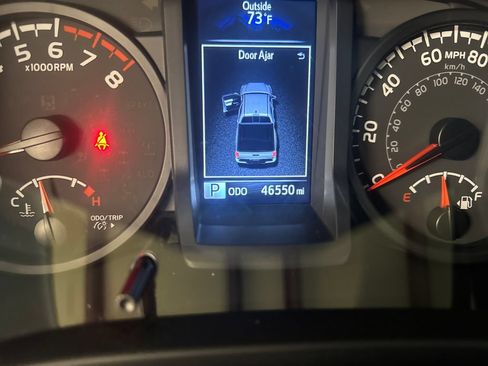 Certified 2023 Toyota Tacoma SR AWD/4WD image 21