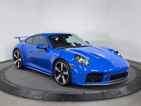 Used 2025 Porsche 911 Carrera S RWD image 9
