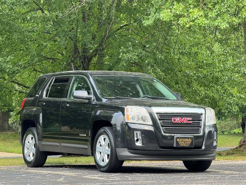 Used 2014 GMC Terrain SLE FWD image 3