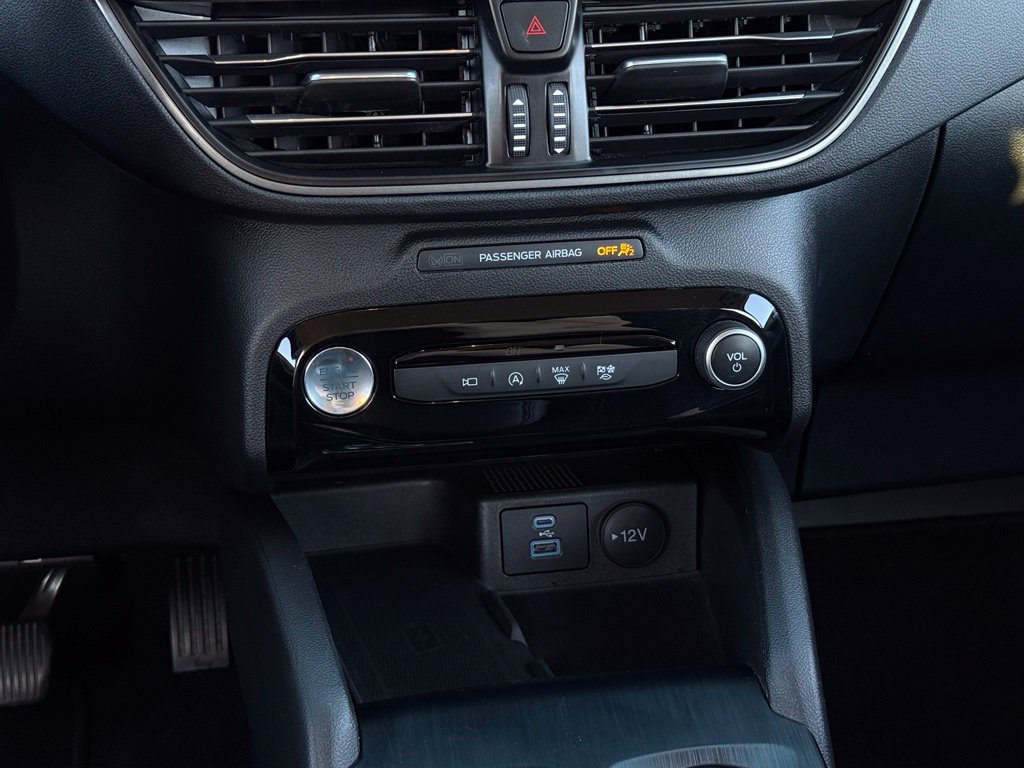 Used 2023 Ford Escape Active w/ Tech Pack #2 AWD/4WD image 22