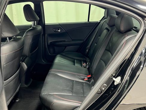 Used 2017 Honda Accord Sport Special Edition image 28