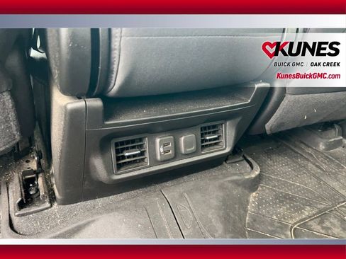 Used 2020 Chevrolet Silverado 2500 LT w/ All Star Edition image 11