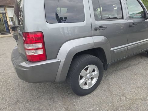 Used 2012 Jeep Liberty Sport w/ Popular Equipment Group AWD/4WD image 19