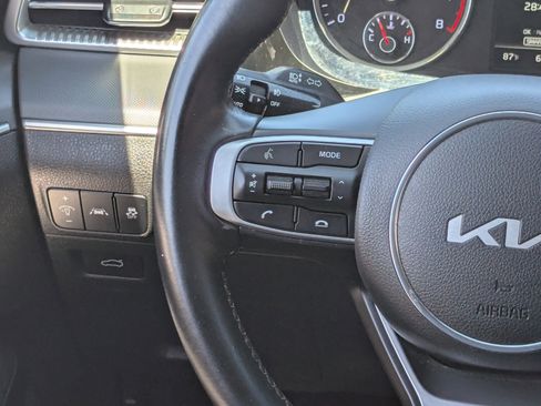 Used 2022 Kia K5 GT-Line FWD image 17