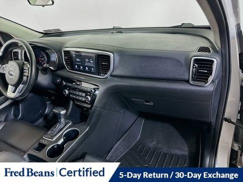 Used 2020 Kia Sportage EX image 12