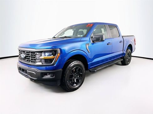 Used 2025 Ford F150 STX w/ Equipment Group 201A FX4 AWD/4WD image 7