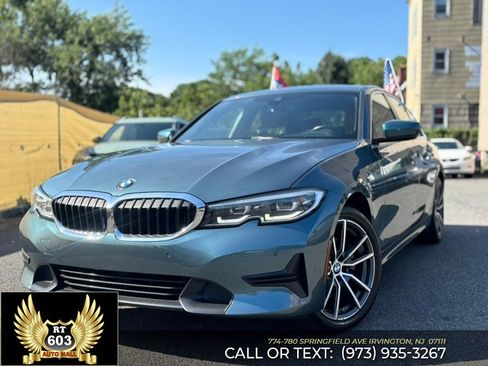 Used 2021 BMW 330i xDrive Sedan w/ Driving Assistance Package AWD/4WD image 1