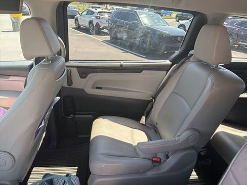 Used 2018 Honda Odyssey EX-L image 18