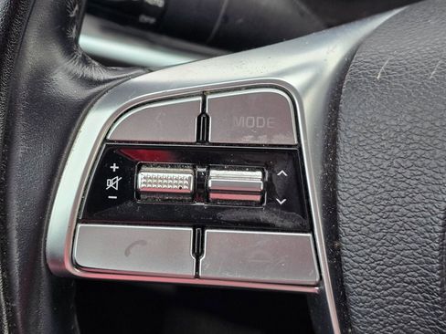 Used 2020 Kia Telluride S w/ S 8 Passenger Seating Package image 19