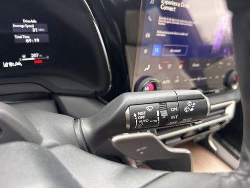 Certified 2025 Lexus RX 350 350h Luxury image 19