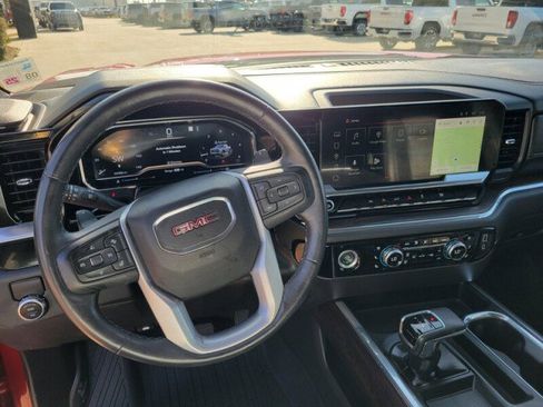 Used 2023 GMC Sierra 1500 SLT image 15