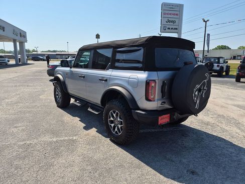 Used 2024 Ford Bronco Badlands AWD/4WD image 5