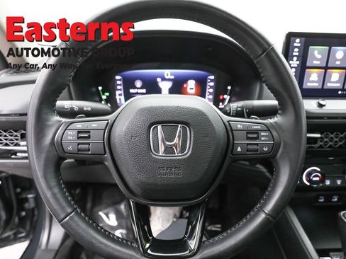 Used 2023 Honda Accord EX-L image 10