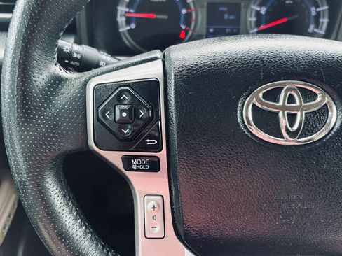 Used 2016 Toyota 4Runner Limited RWD image 29