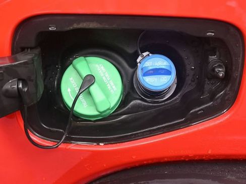 Used 2022 Jeep Gladiator Rubicon w/ LED Lighting Group image 30