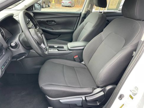 Certified 2025 Nissan Sentra S FWD image 7