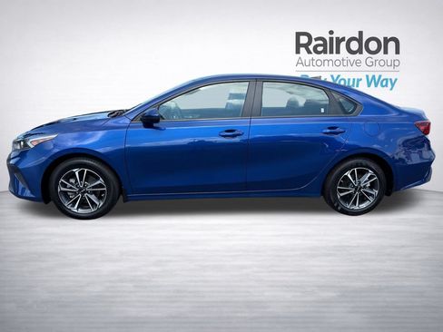 Certified 2023 Kia Forte LXS FWD image 4