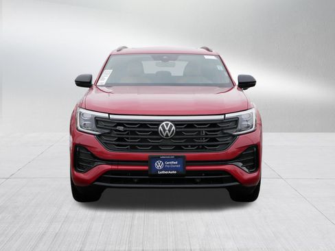 Used 2025 Volkswagen Atlas Cross Sport SEL R-Line AWD/4WD image 2