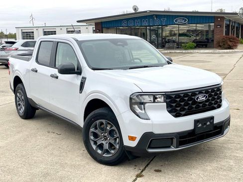 New 2025 Ford Maverick XLT w/ Equipment Group 301A image 2