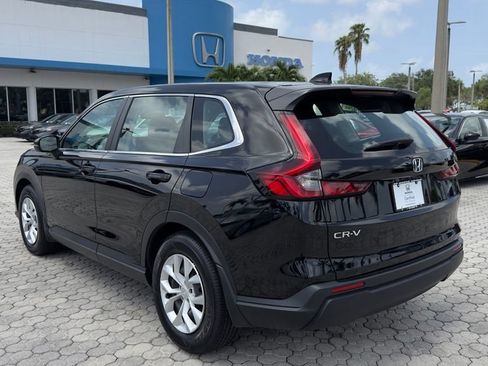 Used 2024 Honda CR-V LX image 9