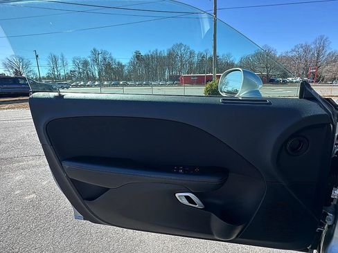 Used 2020 Dodge Challenger SXT w/ Blacktop Package image 32