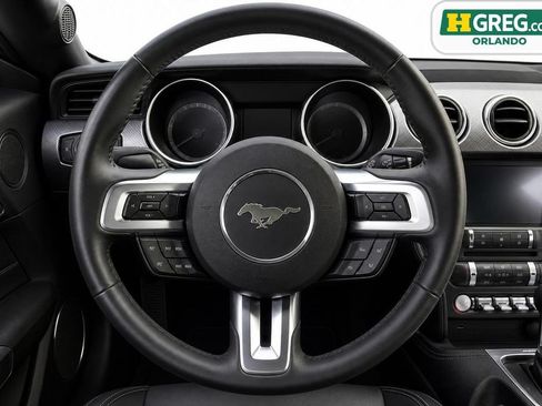 Used 2020 Ford Mustang Convertible w/ Equipment Group 101A RWD image 10