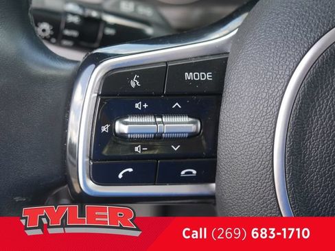 Used 2021 Kia Sorento EX w/ Panoramic Sunroof Package AWD/4WD image 29