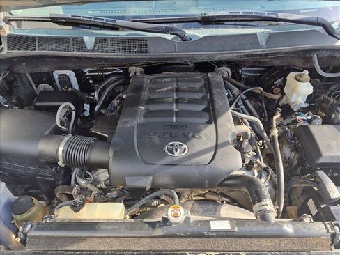 Used 2021 Toyota Tundra SR5 AWD/4WD image 28