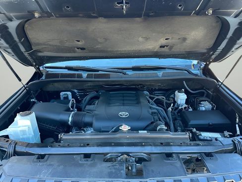 Used 2021 Toyota Tundra SR5 RWD image 28