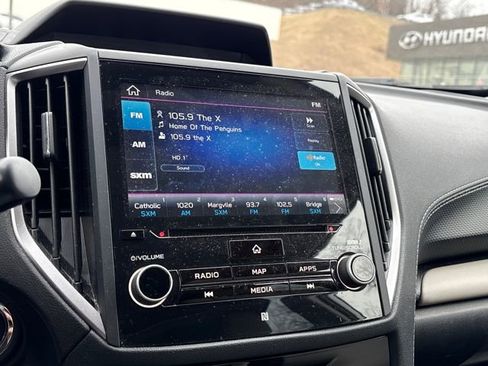 Used 2022 Subaru Forester Limited w/ Popular Package #3 image 12