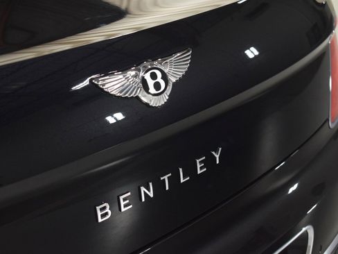 Certified 2020 Bentley Flying Spur W12 image 15