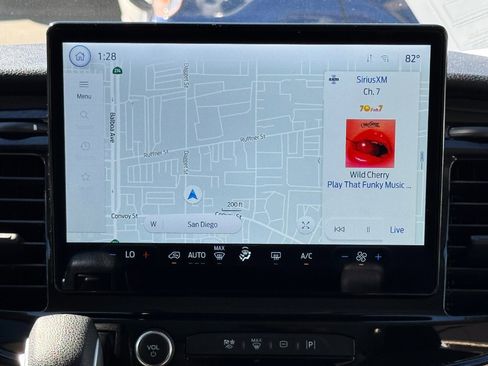 Used 2023 Ford Transit 350 XL image 25