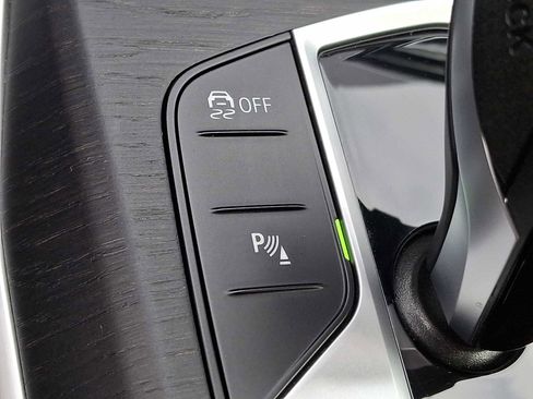 Used 2023 BMW 440i xDrive M440i xDrive w/ Premium Package image 18