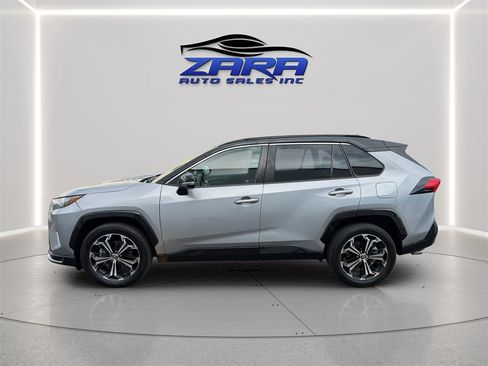 Used 2024 Toyota RAV4 XSE w/ Weather Package AWD/4WD image 4
