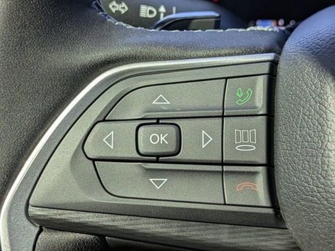 New 2025 Jeep Grand Cherokee Altitude RWD image 23