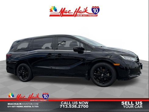 Used 2023 Honda Odyssey Sport image 1